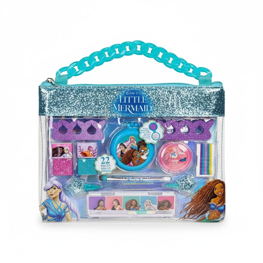 CHAIN BAG WITH COSMETICS