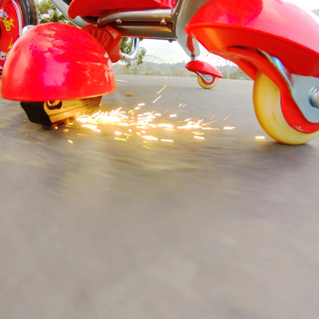 RAZOR FLASHRIDER 360 V2 ELECTRIC DRIFT TRIKE