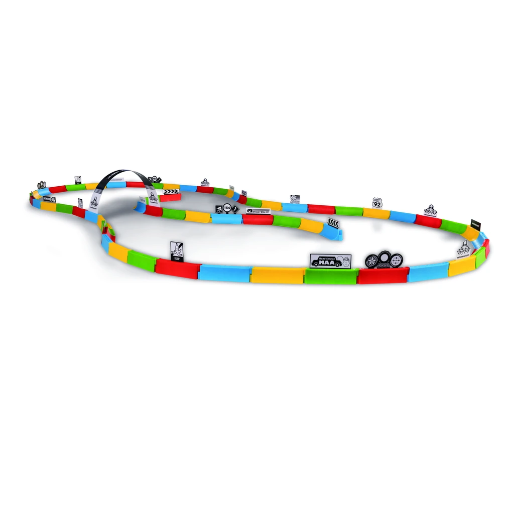 carrera-rc-mario-karttm-tabletop-racing-set-mario-and-yoshi-4.webp