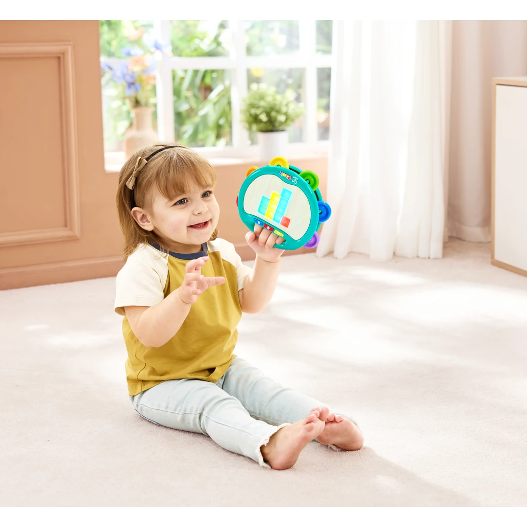 hape-pixel-beat-tambourine-2.webp