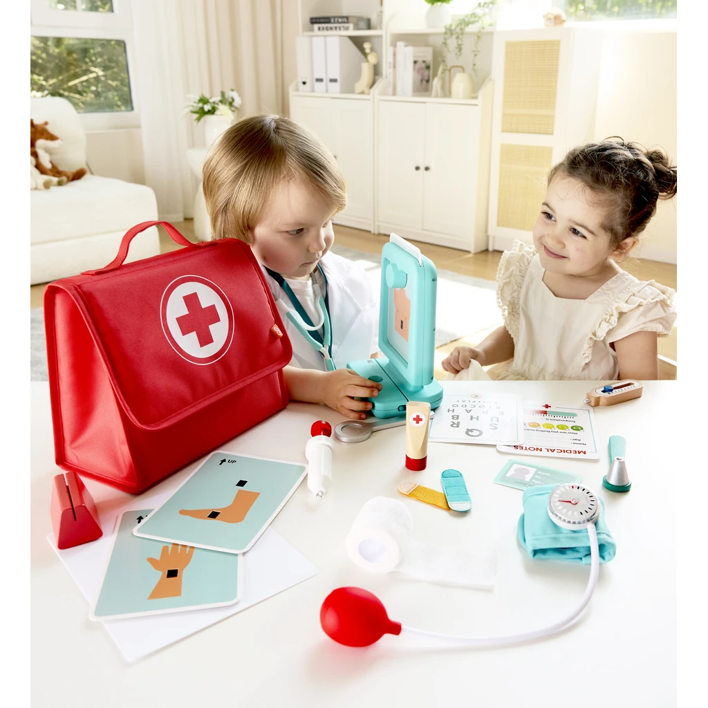 hape-little-doctors-medical-set-9.webp