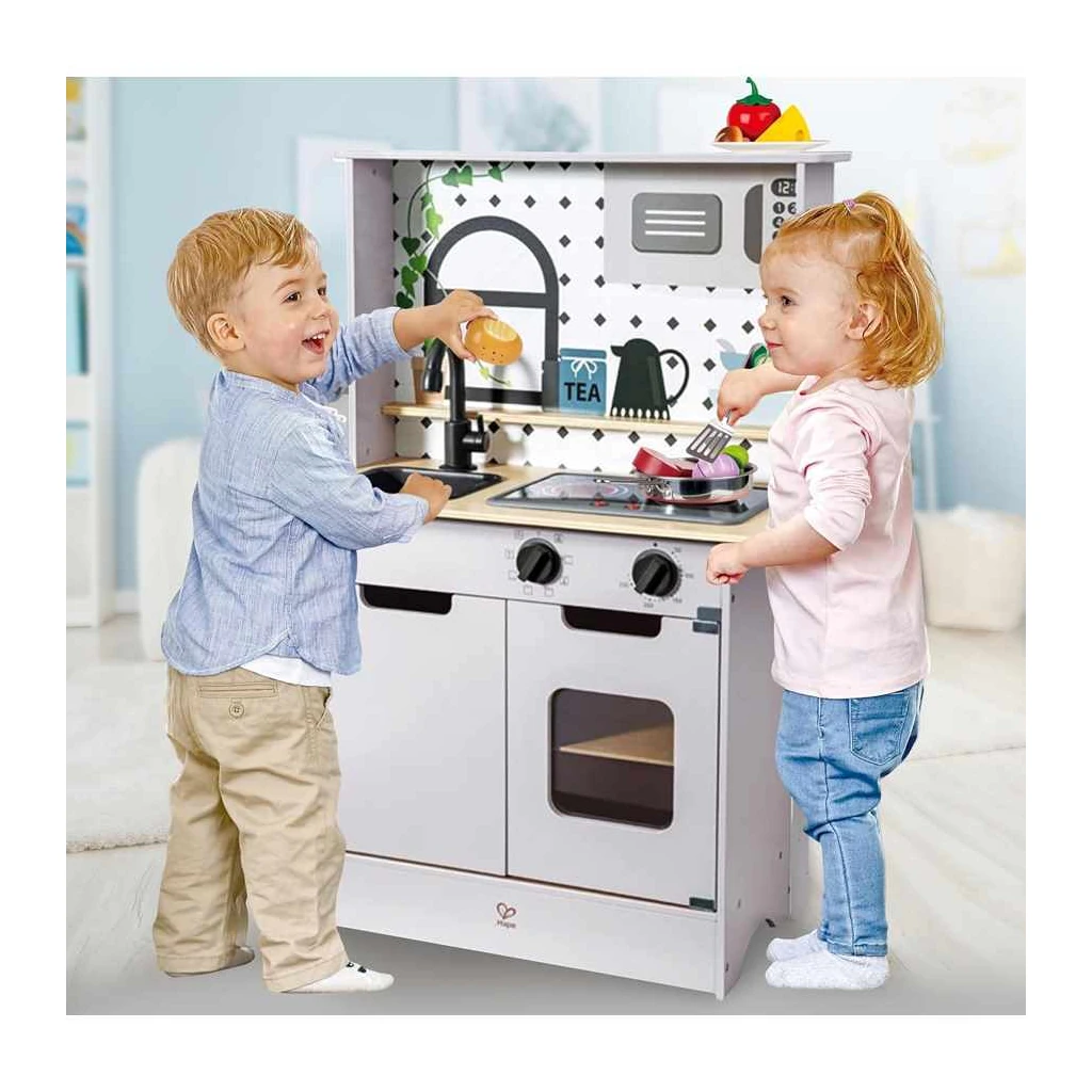 hape-light-and-sound-play-kitchen-wooden-kitchen-playset-with-pan-and-spatula-2.webp