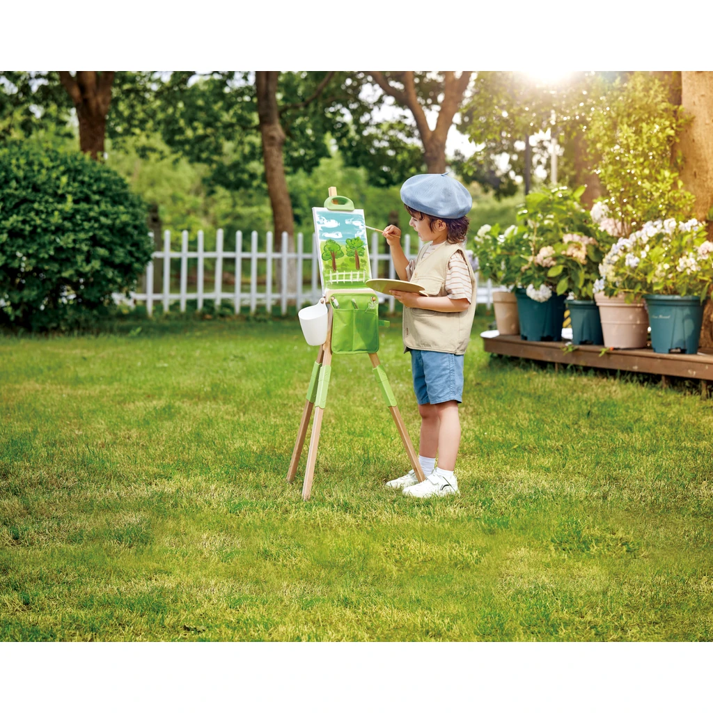 hape-portable-bamboo-easel-2.webp