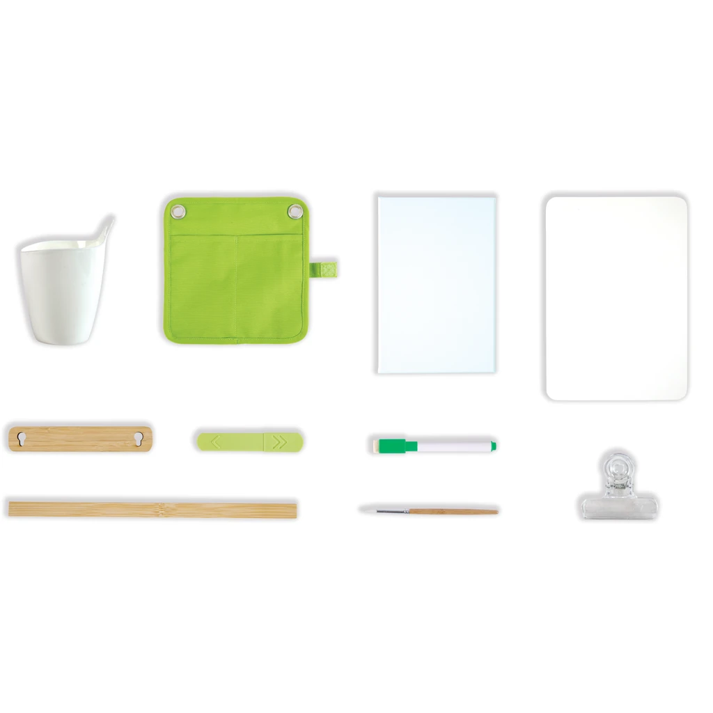 hape-portable-bamboo-easel-5.webp
