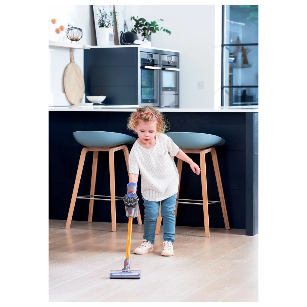 casdon-dyson-cord-free-vacuum-6.webp