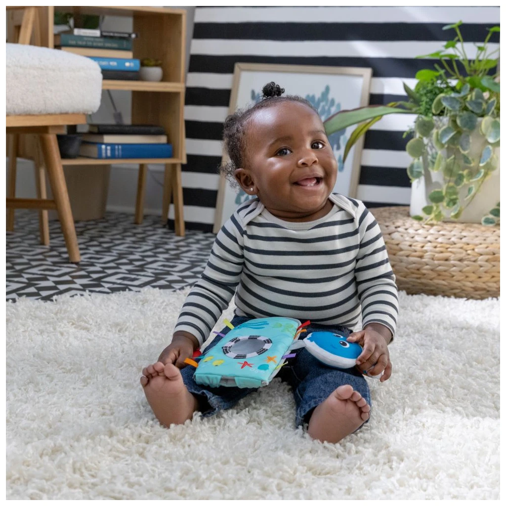 baby-einsteincurious-comfort-compact-swing-3.webp