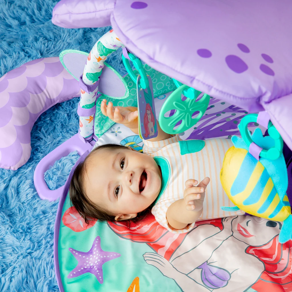 the-little-mermaid-twinkle-trovetm-lights-and-music-activity-gym-22.webp