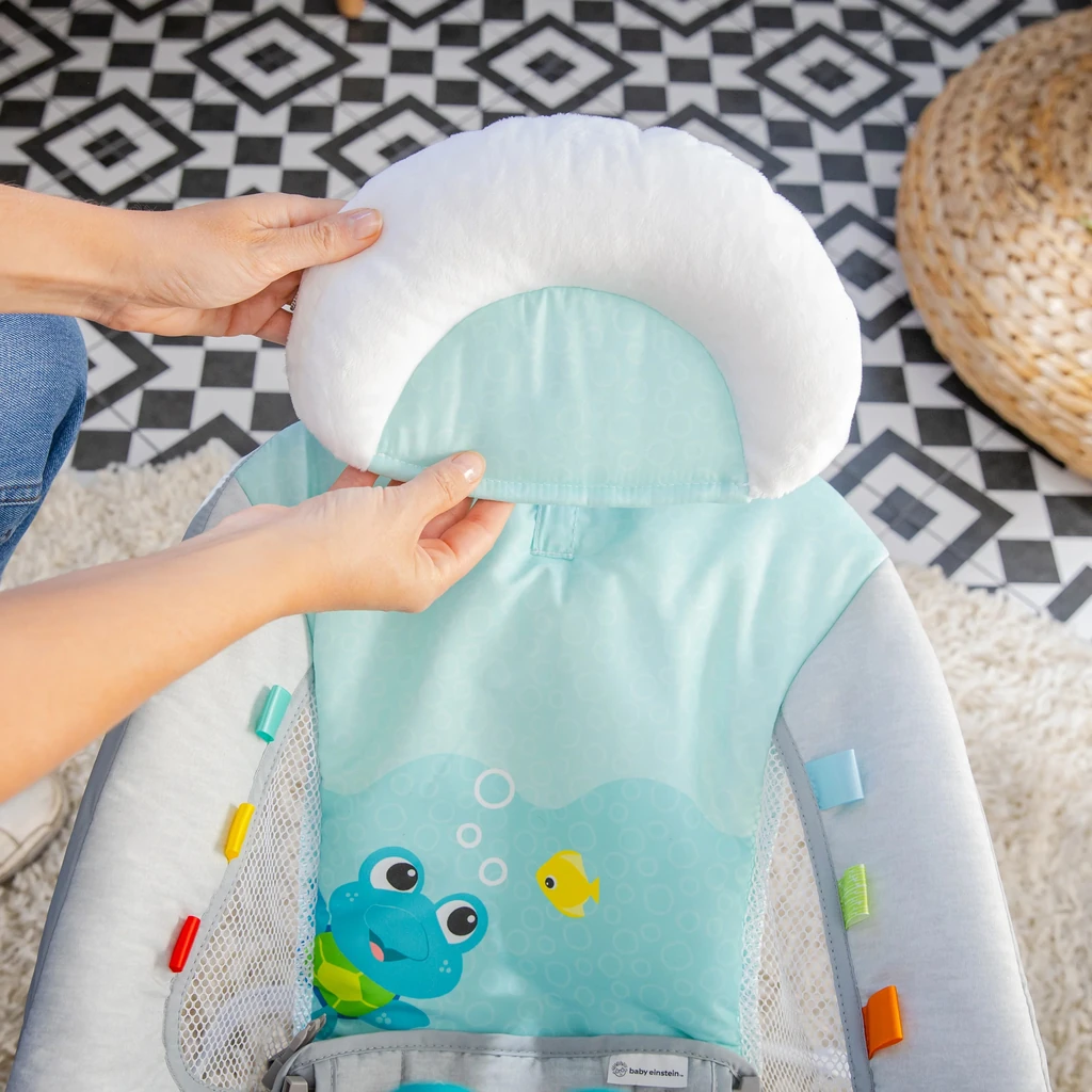 baby-einsteinkick-to-it-neptune-musical-bouncer-15.webp