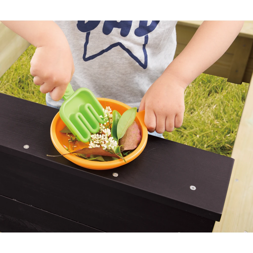 hape-sandbox-cabana-kit-11.webp