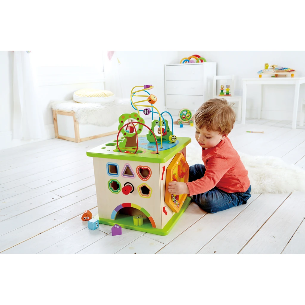 hape-country-critters-play-cube-5.webp