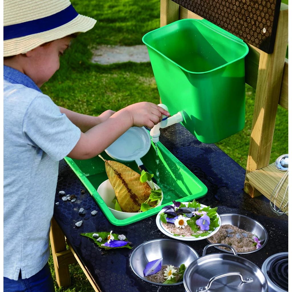 hape-outdoor-kitchen-4.webp